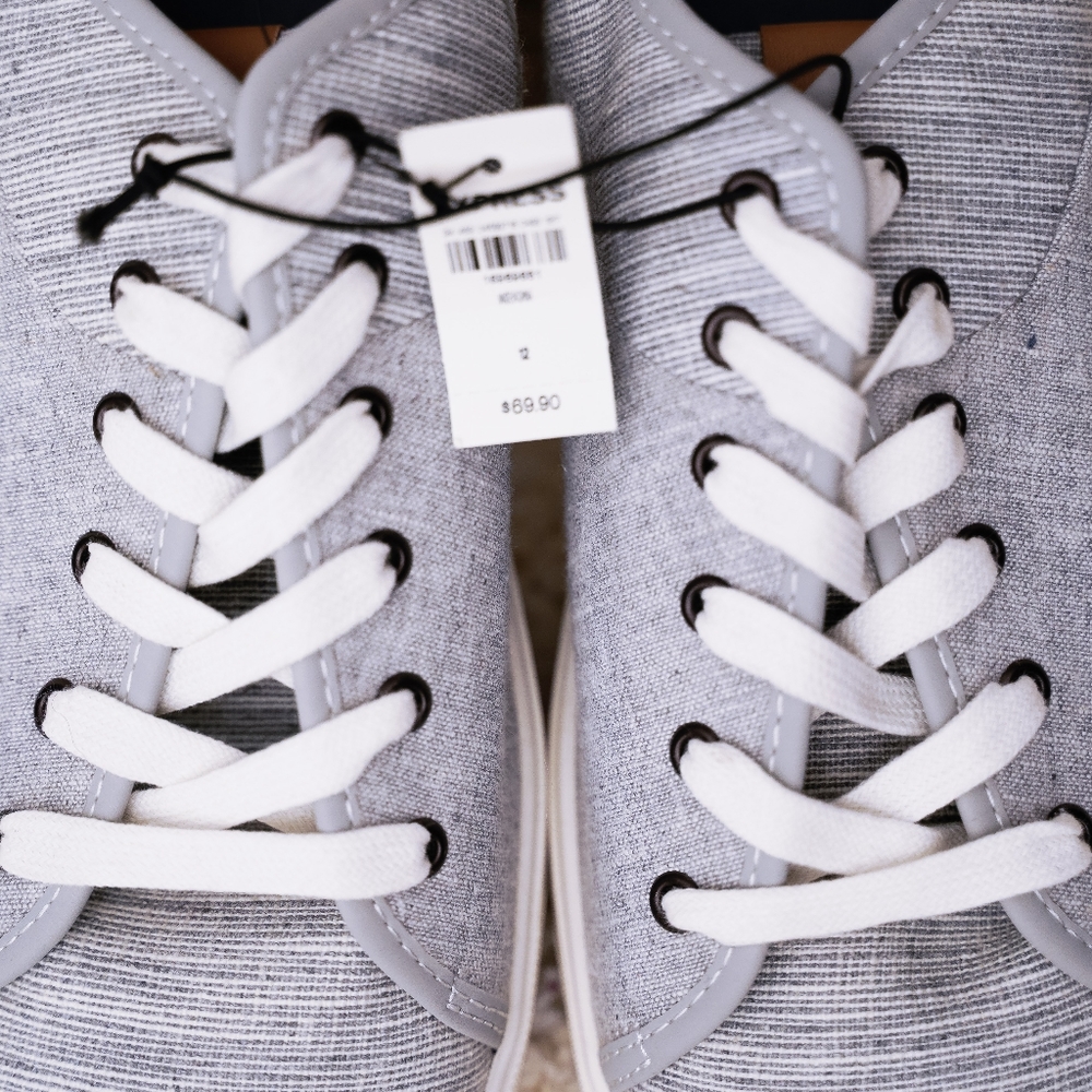 Express Low Top Lace-Up Sneakers With Leather Tab - Picture 2 of 12